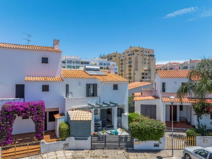 Moradia T2 para Venda em Quarteira Foto 47