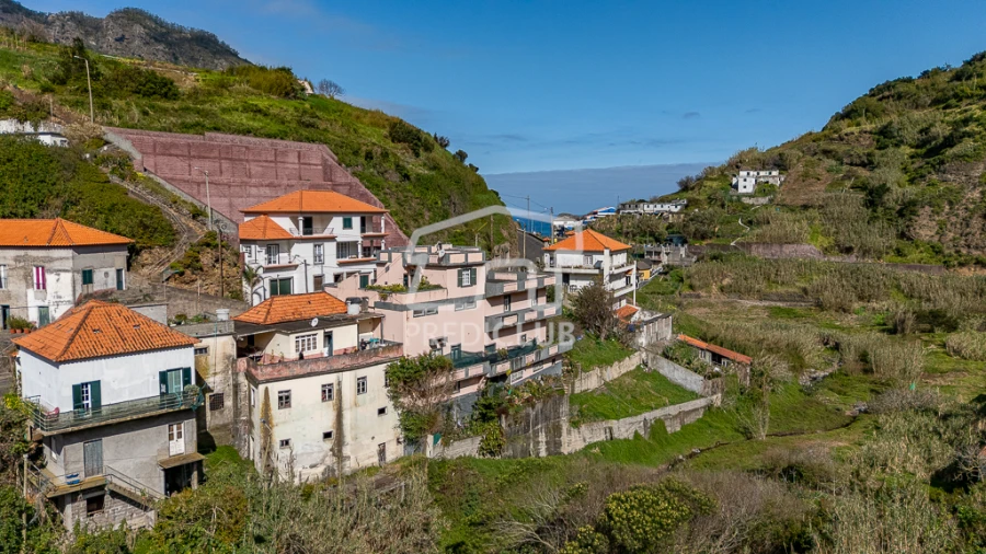 Moradia T2 para Venda em Porto da Cruz Foto 17