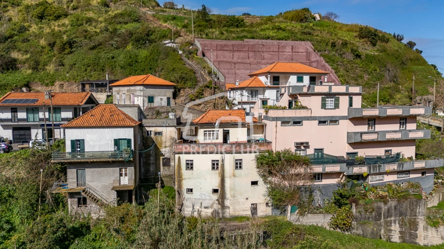 Moradia T2 para Venda em Porto da Cruz Foto 3