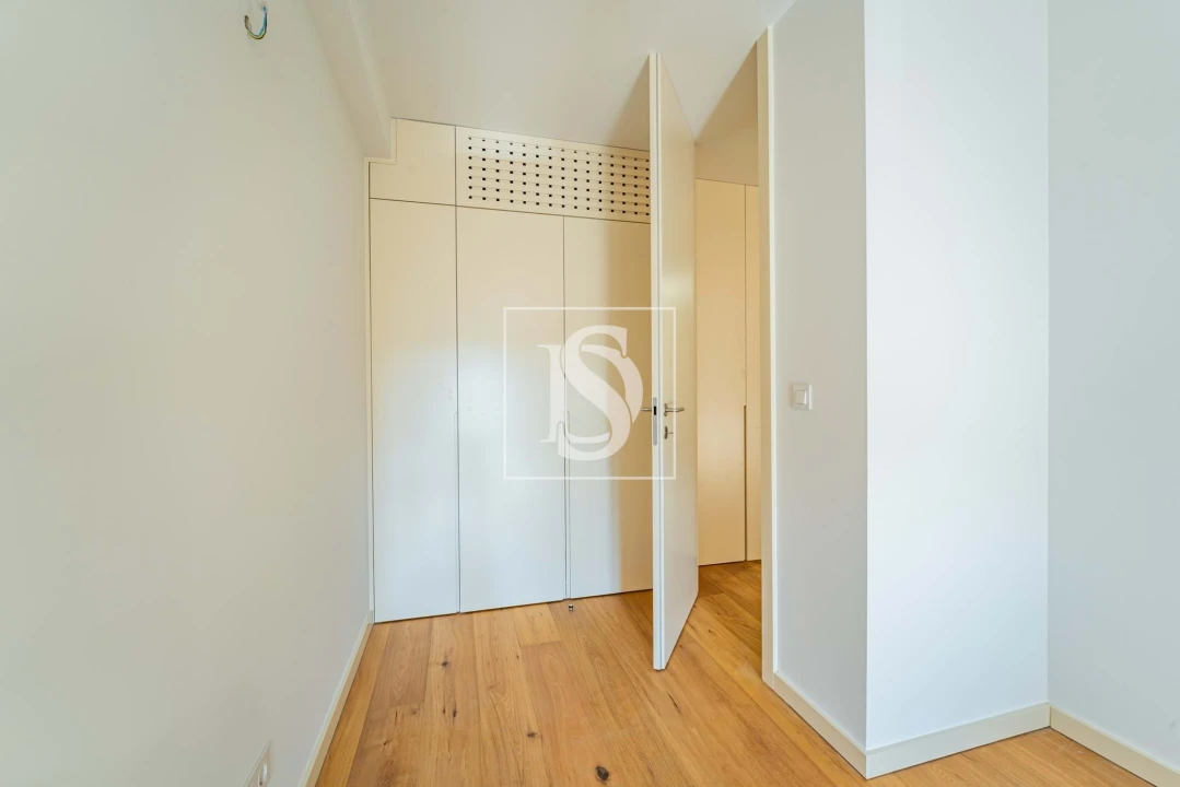 Apartamento T2 para Venda em Cedofeita, Santo Ildefonso, Sé, Miragaia, São Nicolau e Vitória Foto 22