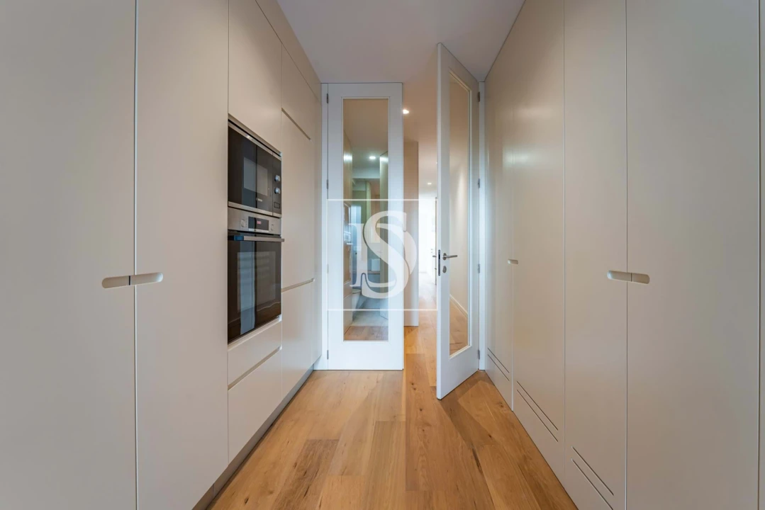 Apartamento T2 para Venda em Cedofeita, Santo Ildefonso, Sé, Miragaia, São Nicolau e Vitória Foto 13