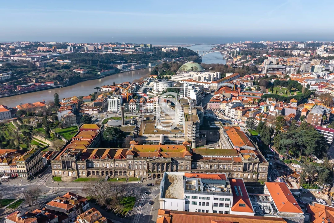 Apartamento T2 para Venda em Cedofeita, Santo Ildefonso, Sé, Miragaia, São Nicolau e Vitória Foto 29