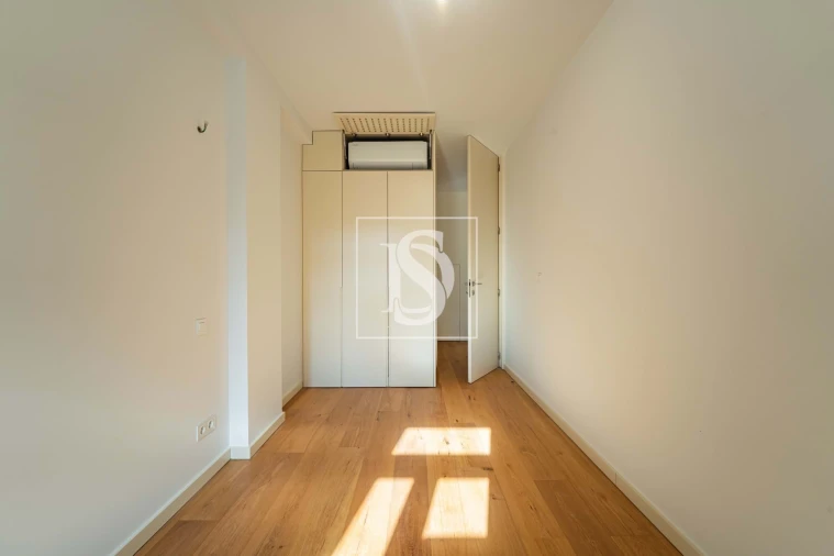 Apartamento T2 para Venda em Cedofeita, Santo Ildefonso, Sé, Miragaia, São Nicolau e Vitória Foto 21