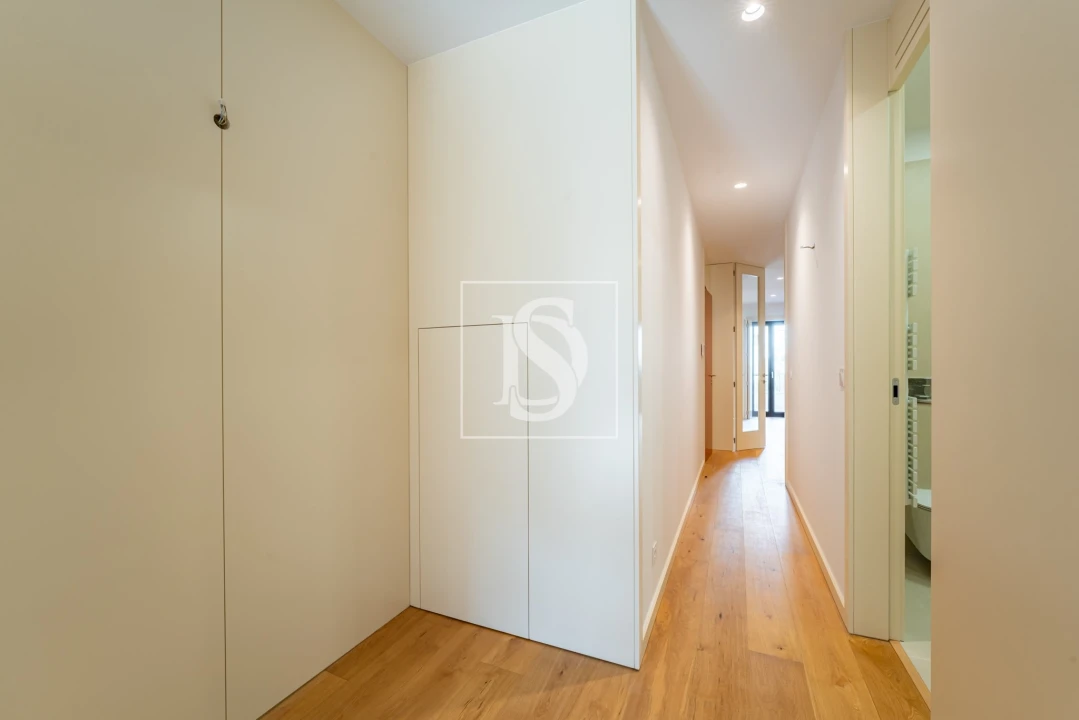 Apartamento T2 para Venda em Cedofeita, Santo Ildefonso, Sé, Miragaia, São Nicolau e Vitória Foto 20