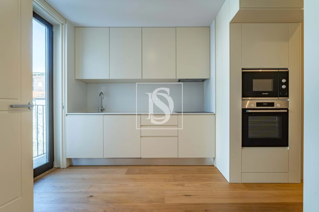 Apartamento T2 para Venda em Cedofeita, Santo Ildefonso, Sé, Miragaia, São Nicolau e Vitória Foto 8