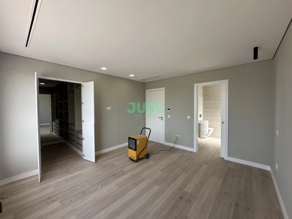 Moradia T3 para Venda em Azeitão (São Lourenço e São Simão) Foto 17