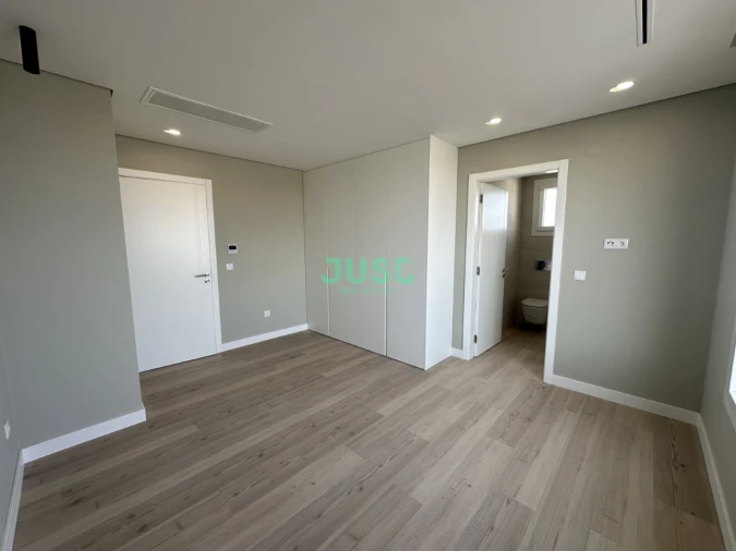 Moradia T3 para Venda em Azeitão (São Lourenço e São Simão) Foto 21