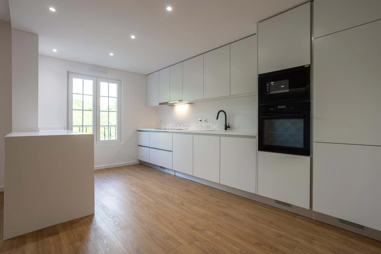 Apartamento T2 para Venda em Águas Livres Foto 3