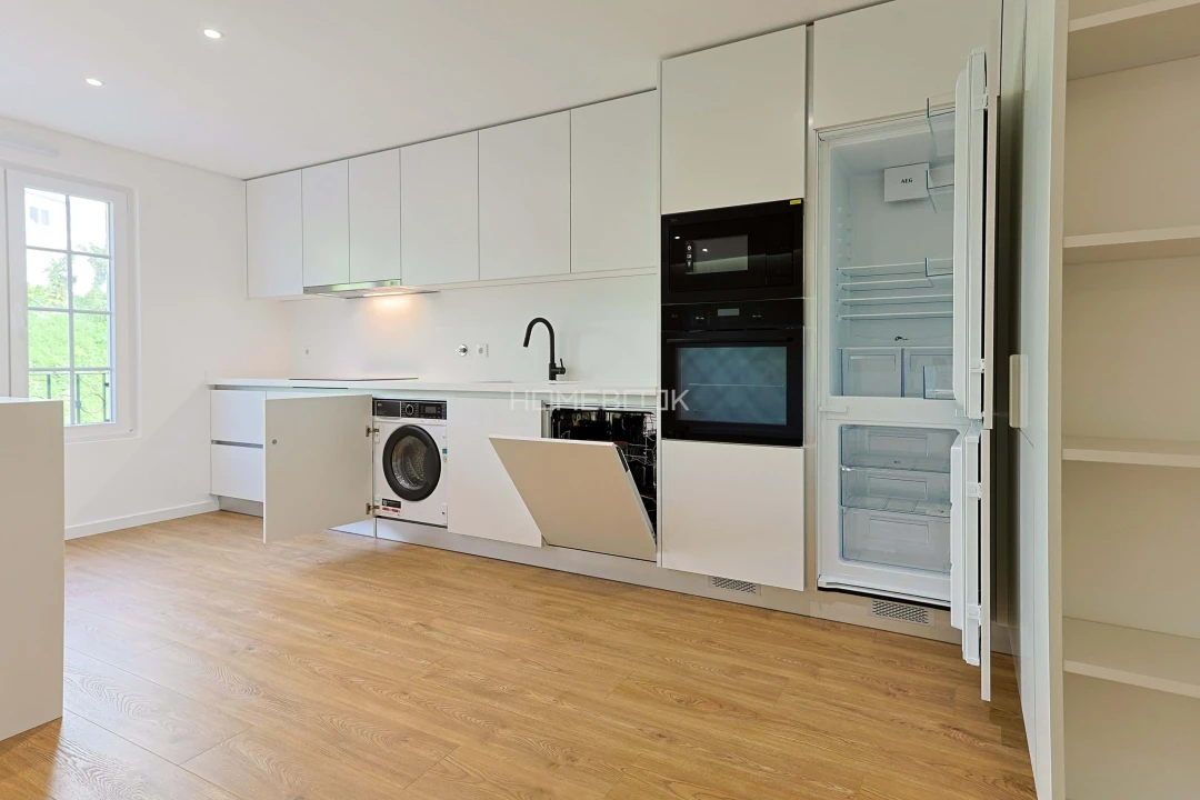 Apartamento T2 para Venda em Águas Livres Foto 4