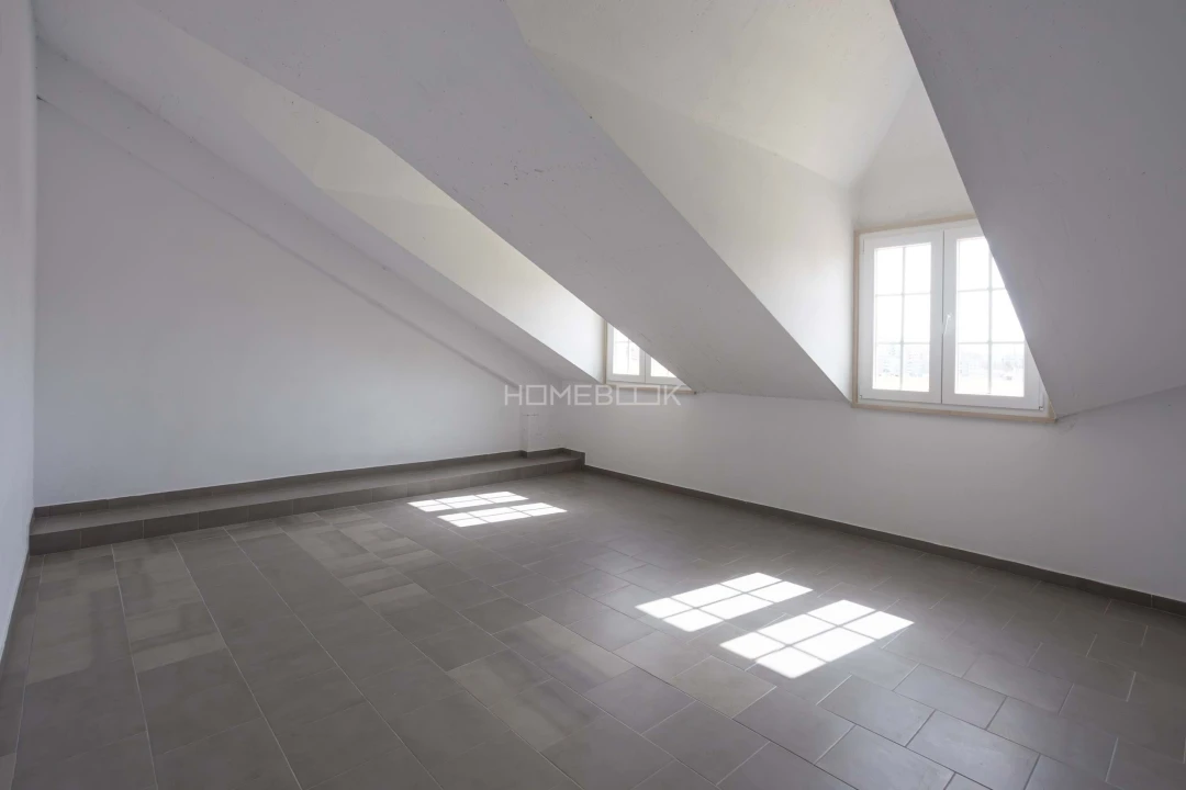 Apartamento T2 para Venda em Águas Livres Foto 12