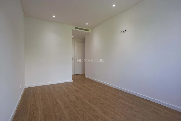 Apartamento T2 para Venda em Águas Livres Foto 12