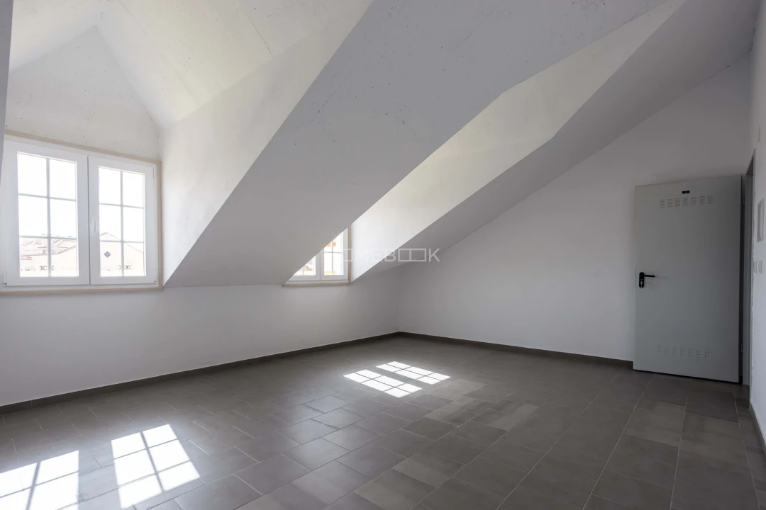 Apartamento T2 para Venda em Águas Livres Foto 13