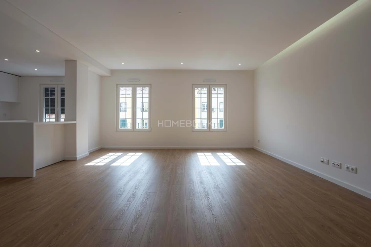 Apartamento T2 para Venda em Águas Livres Foto 2