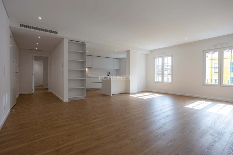 Apartamento T2 para Venda em Águas Livres Foto 1