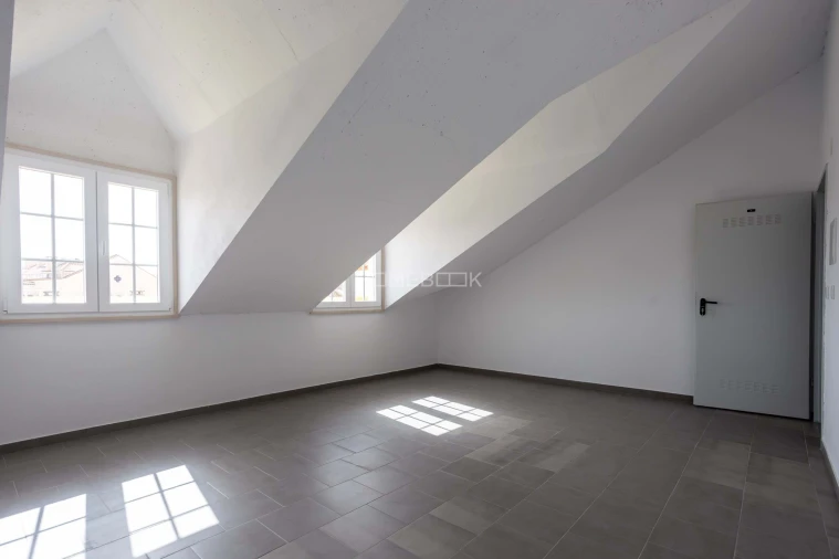 Apartamento T2 para Venda em Águas Livres Foto 13