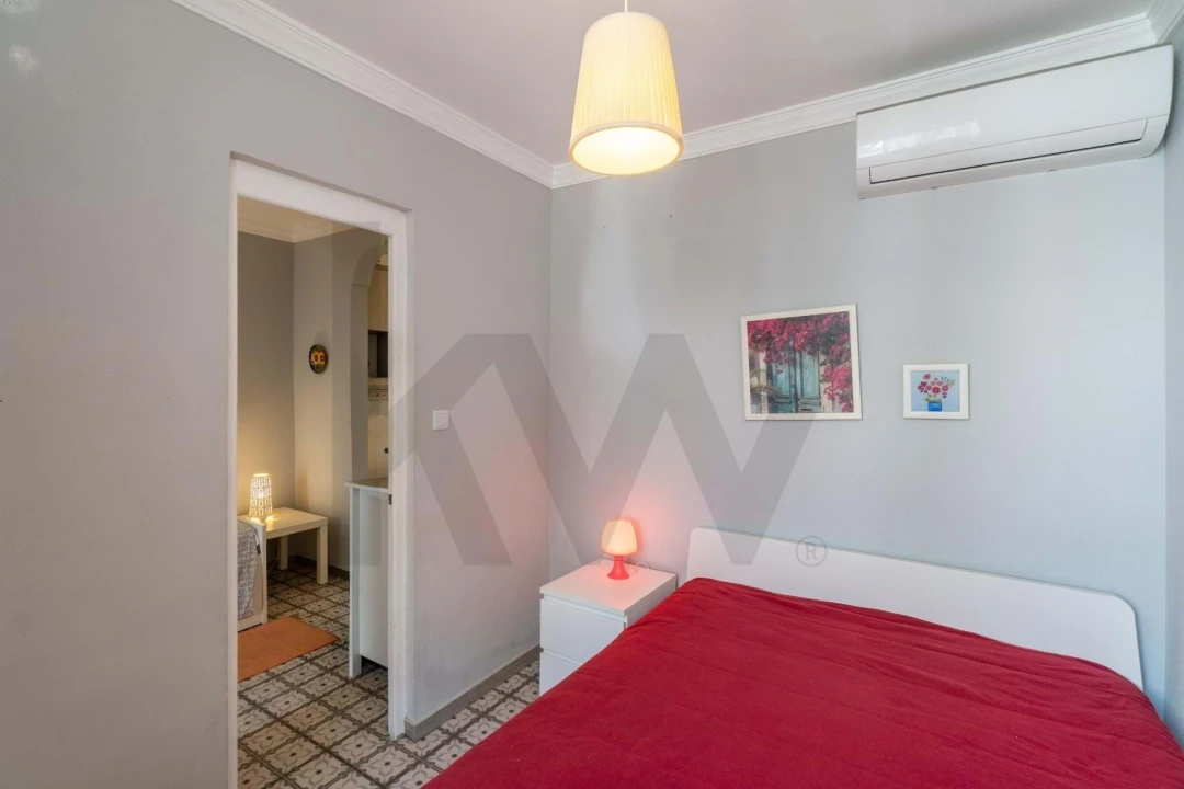 Moradia T1 para Venda em Vila Real de Santo Antonio Foto 9