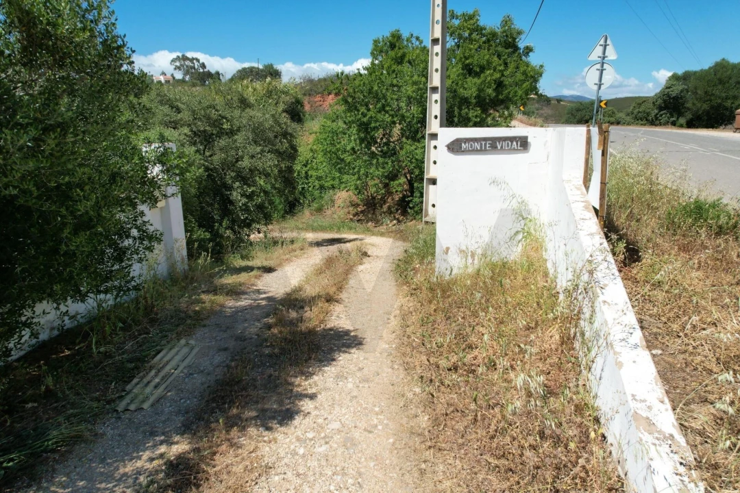 Quinta T1 para Venda em Mexilhoeira Grande Foto 2