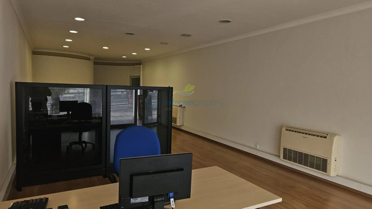 Loja para Venda em Albufeira e Olhos de Água Foto 2