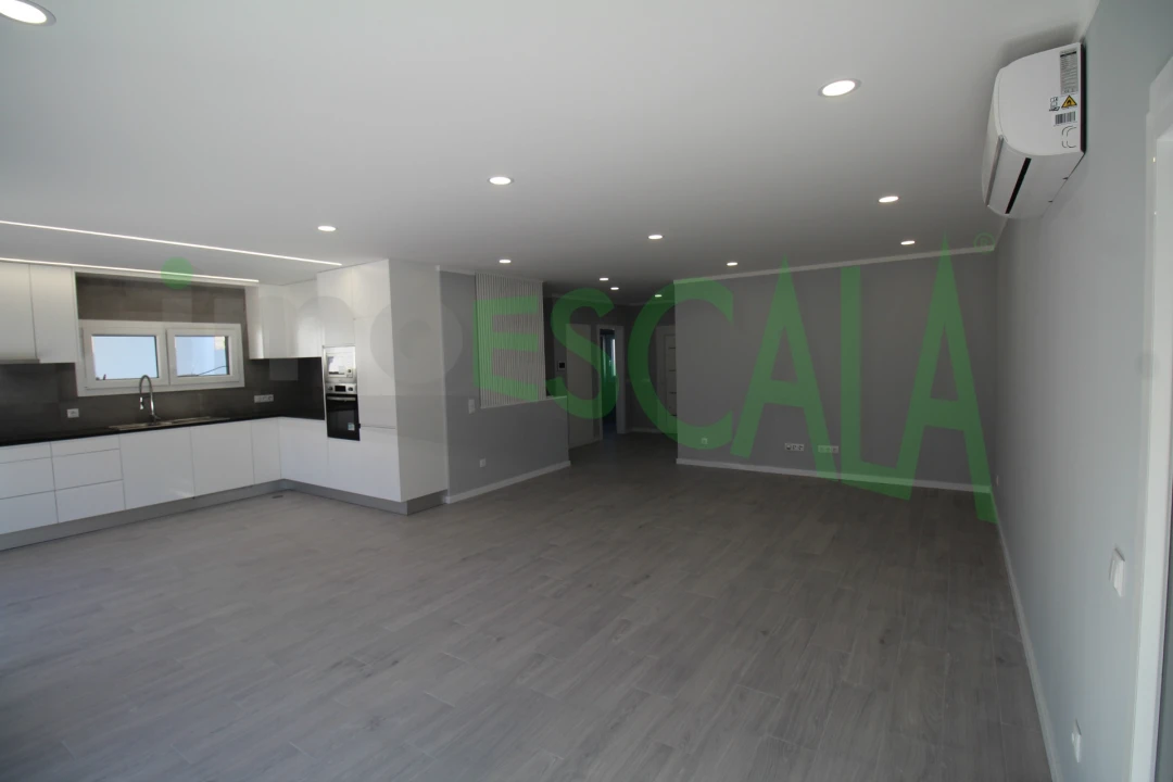 Moradia T4 para Venda em Cartaxo e Vale da Pinta Foto 13