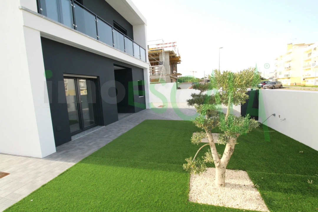 Moradia T4 para Venda em Cartaxo e Vale da Pinta Foto 5