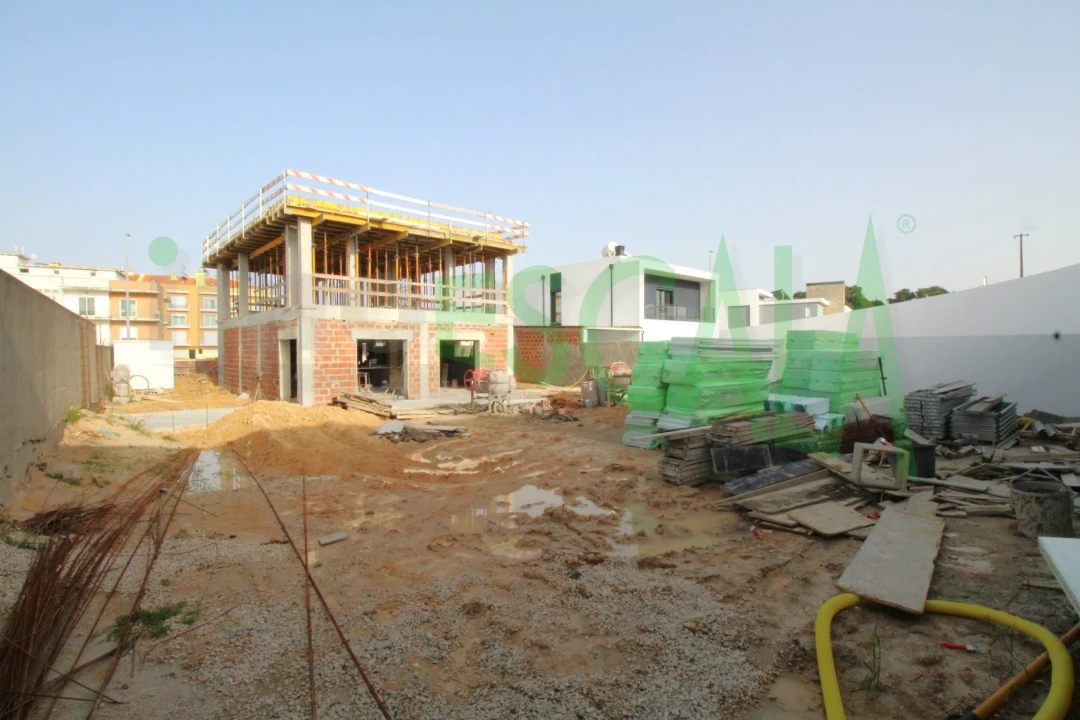 Moradia T4 para Venda em Cartaxo e Vale da Pinta Foto 51