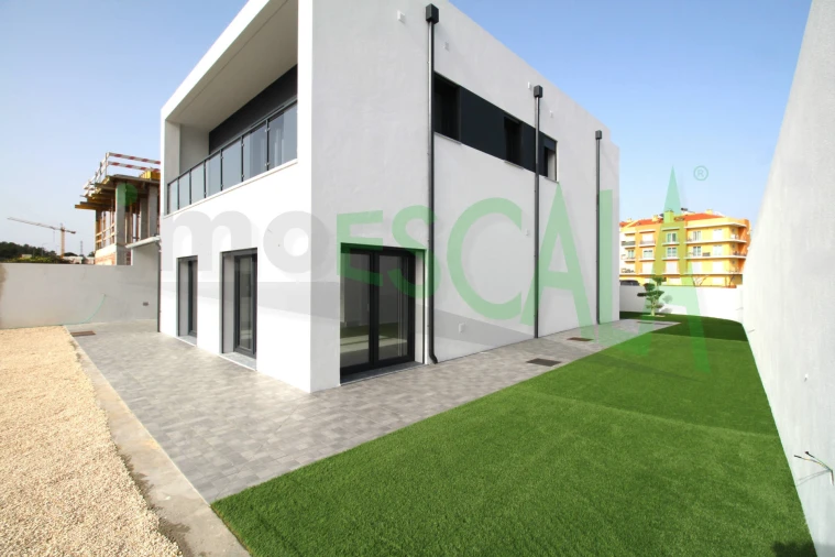 Moradia T4 para Venda em Cartaxo e Vale da Pinta Foto 4