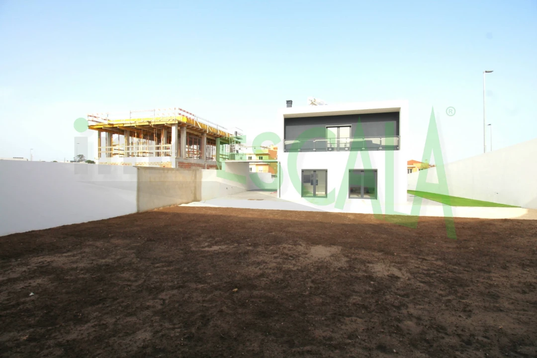 Moradia T4 para Venda em Cartaxo e Vale da Pinta Foto 49