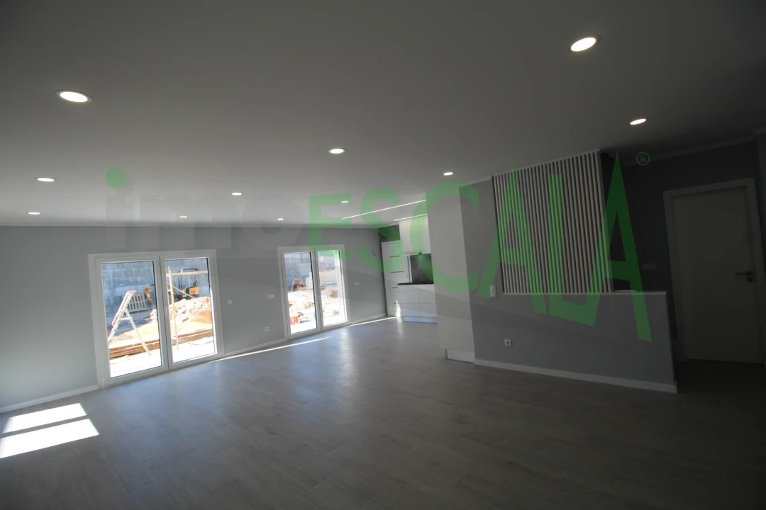 Moradia T4 para Venda em Cartaxo e Vale da Pinta Foto 16