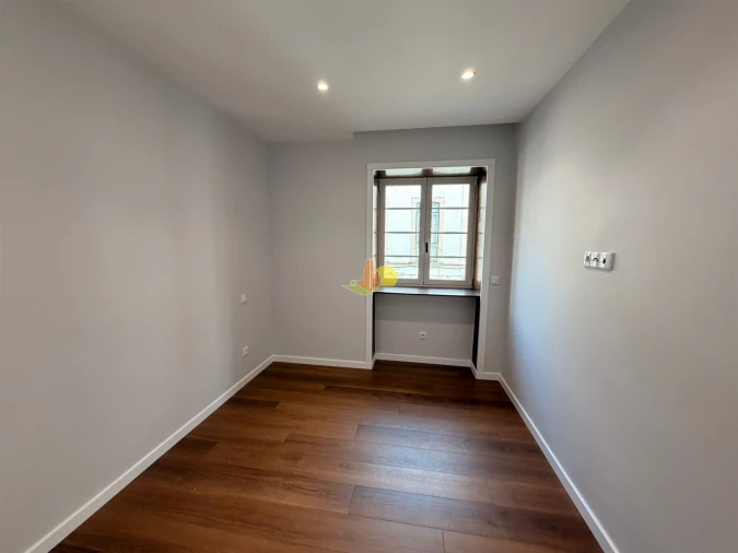 Apartamento T3 para Venda em Buarcos Foto 9