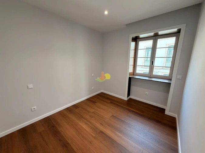 Apartamento T3 para Venda em Buarcos Foto 11