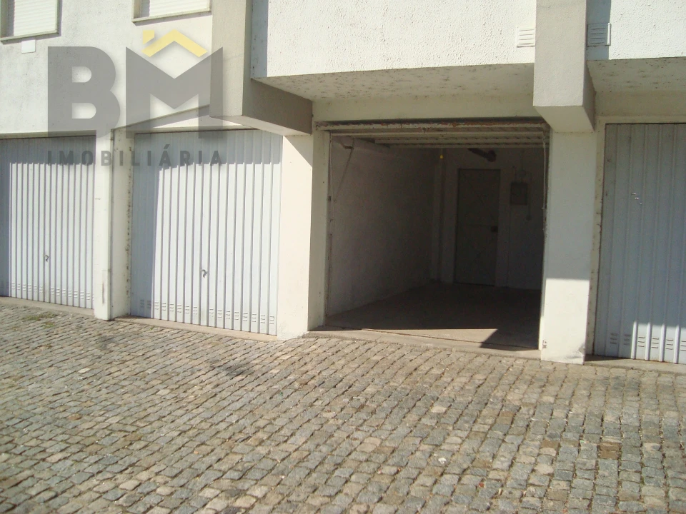Garagem para Arrendamento em Castelo Branco Foto 3