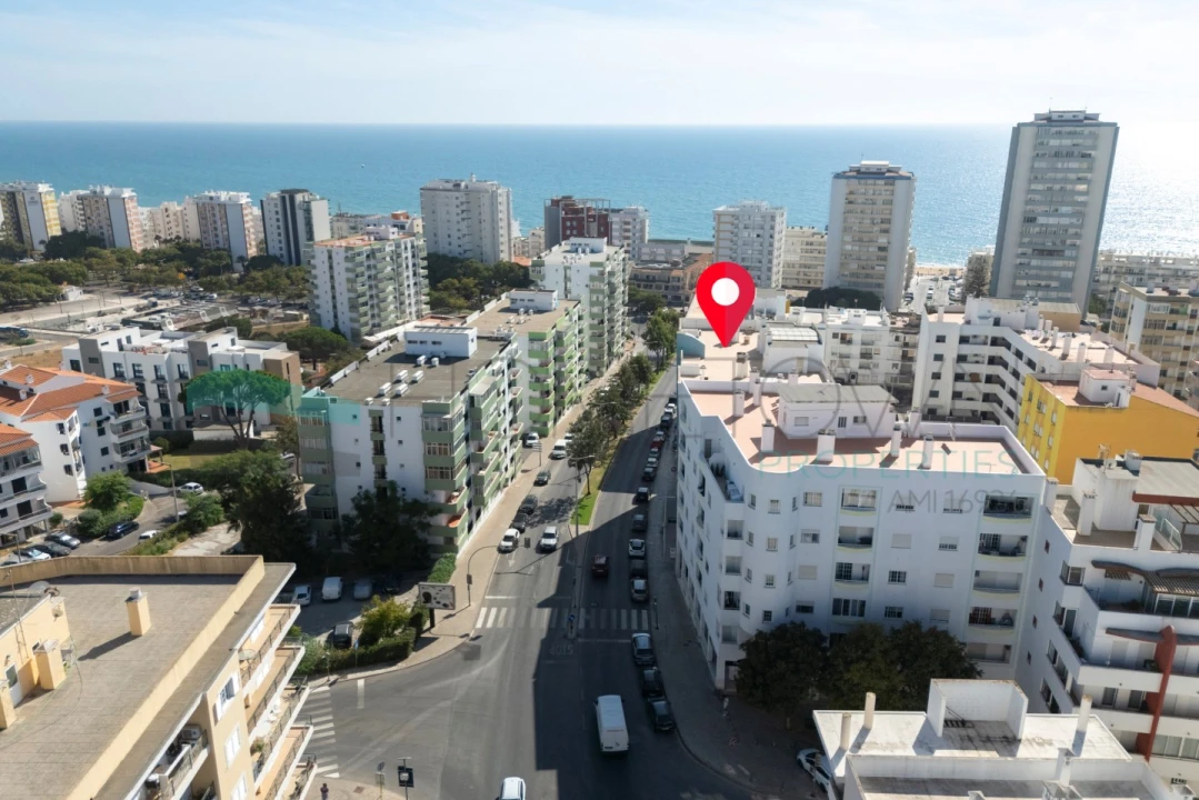 Apartamento T4 para Venda em Quarteira Foto 38