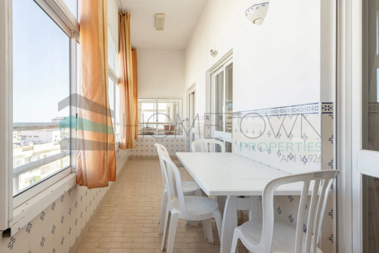 Apartamento T4 para Venda em Quarteira Foto 10