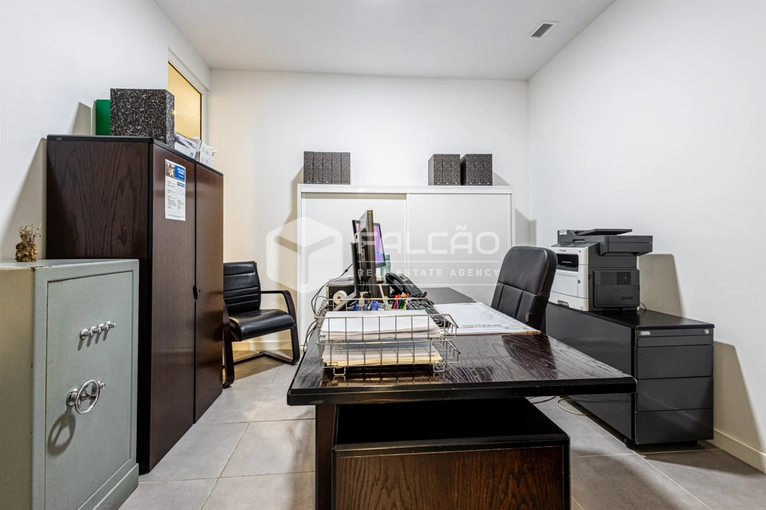 Loja para Venda em Marvila, Ribeira Santarém, São Salvador, São Nicolau Foto 11