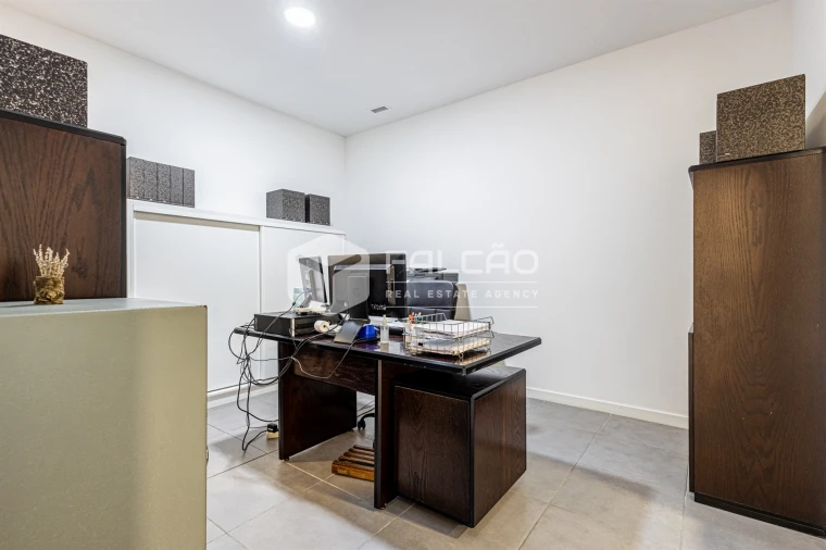 Loja para Venda em Marvila, Ribeira Santarém, São Salvador, São Nicolau Foto 10