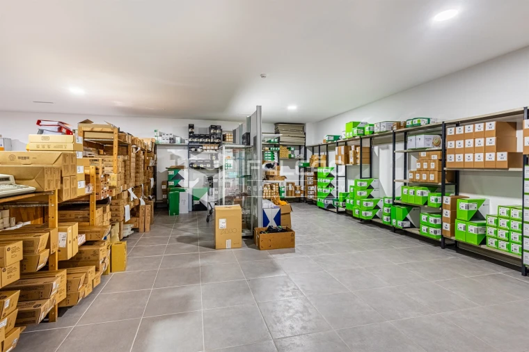 Loja para Venda em Marvila, Ribeira Santarém, São Salvador, São Nicolau Foto 35