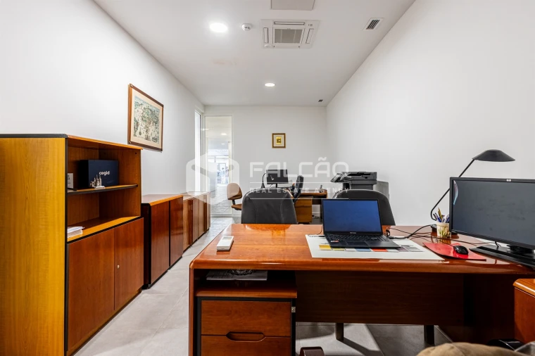 Loja para Venda em Marvila, Ribeira Santarém, São Salvador, São Nicolau Foto 24