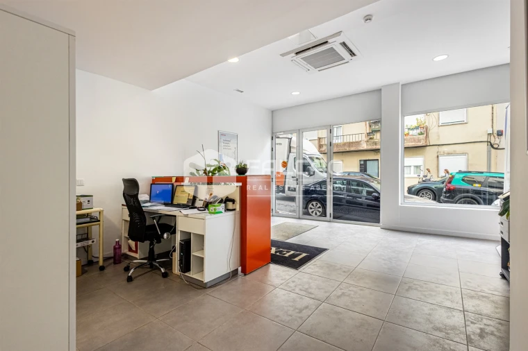 Loja para Venda em Marvila, Ribeira Santarém, São Salvador, São Nicolau Foto 9