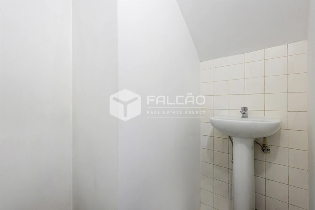 Loja para Venda em Marvila, Ribeira Santarém, São Salvador, São Nicolau Foto 14