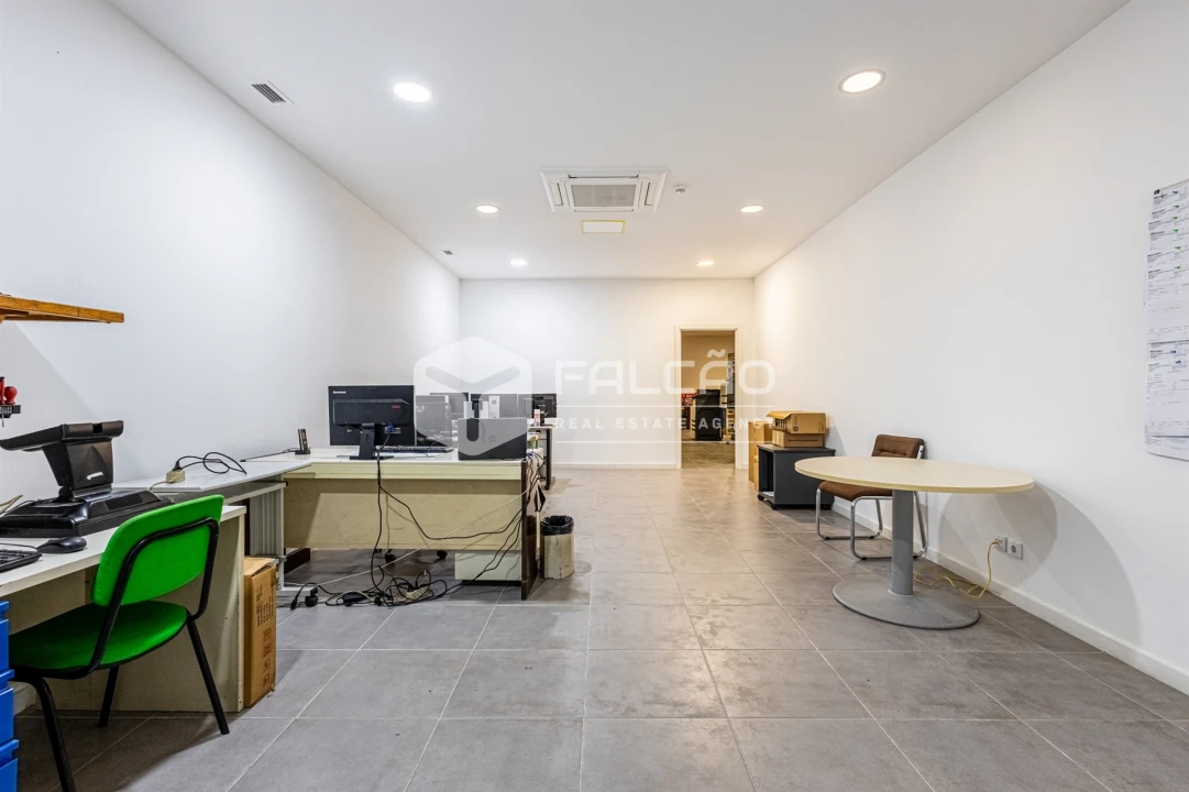 Loja para Venda em Marvila, Ribeira Santarém, São Salvador, São Nicolau Foto 45