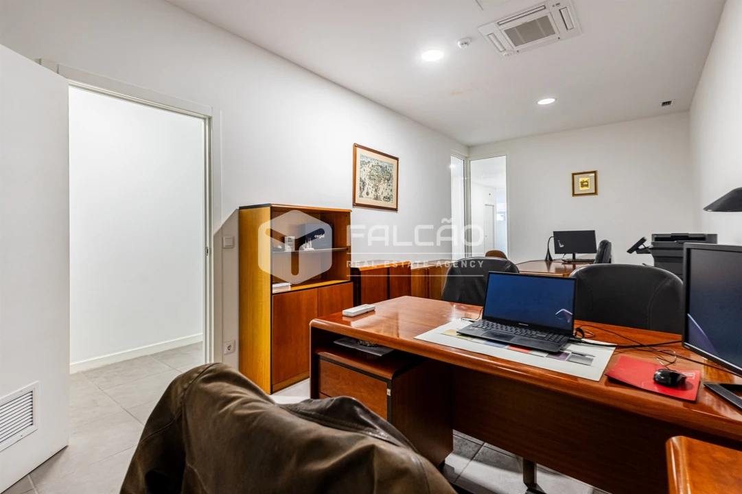 Loja para Venda em Marvila, Ribeira Santarém, São Salvador, São Nicolau Foto 25