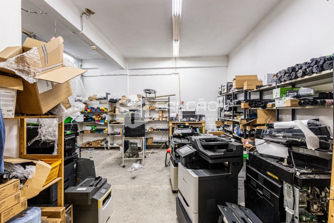 Loja para Venda em Marvila, Ribeira Santarém, São Salvador, São Nicolau Foto 58