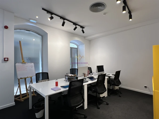 Loja para Arrendamento em União das Freguesias de Setúbal Foto 9