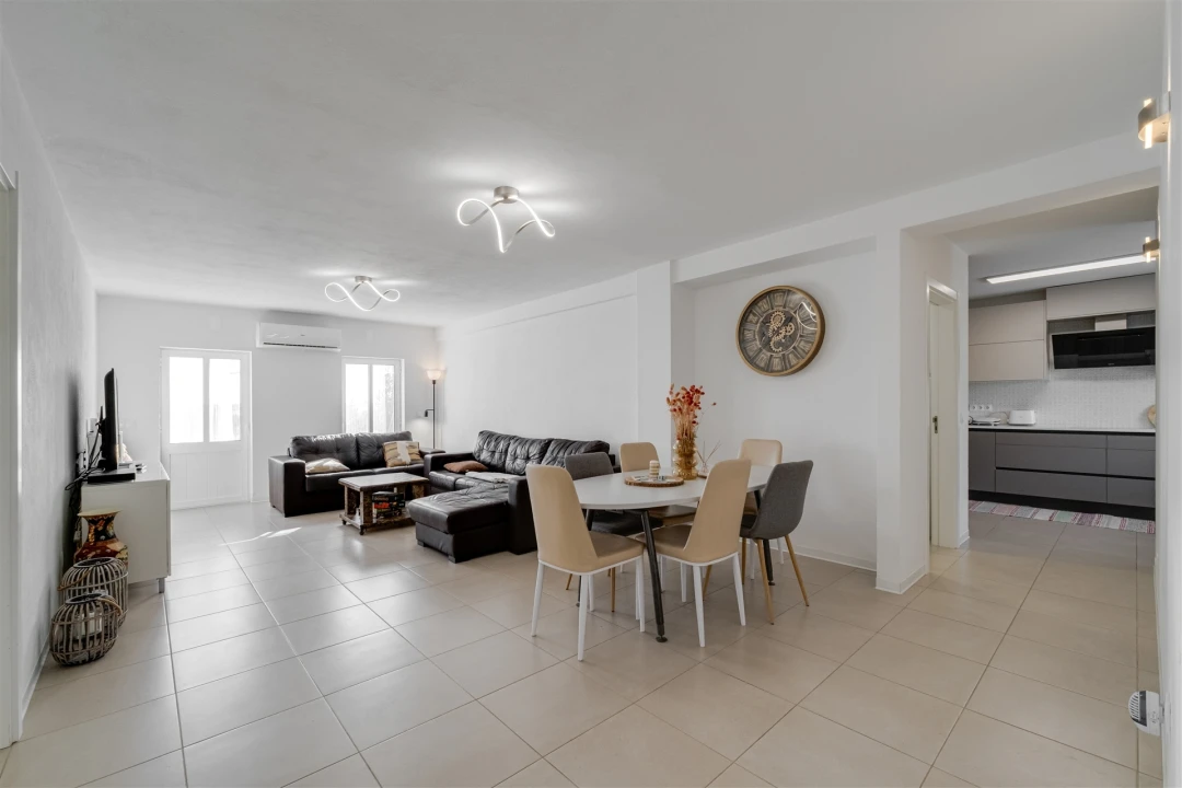 Quinta T4 para Venda em São Manços e São Vicente do Pigeiro Foto 10