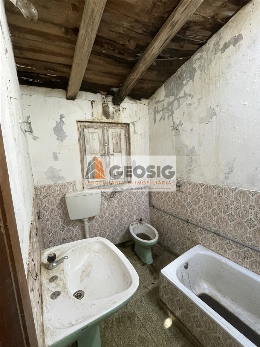 Moradia T3 para Venda em Santa Cruz Foto 10