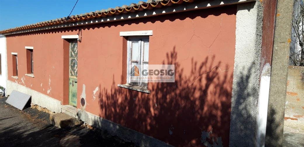 Moradia T3 para Venda em Santa Cruz