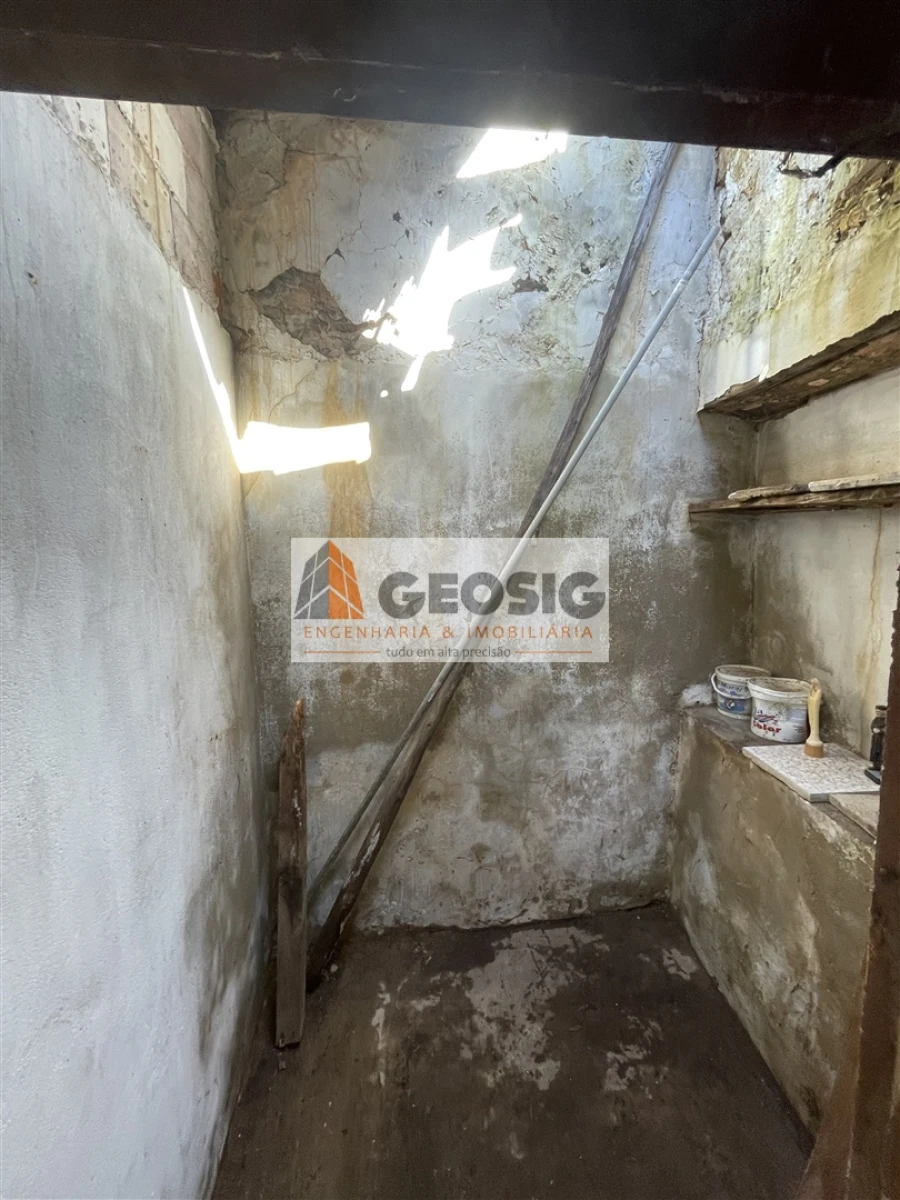 Moradia T3 para Venda em Santa Cruz Foto 14