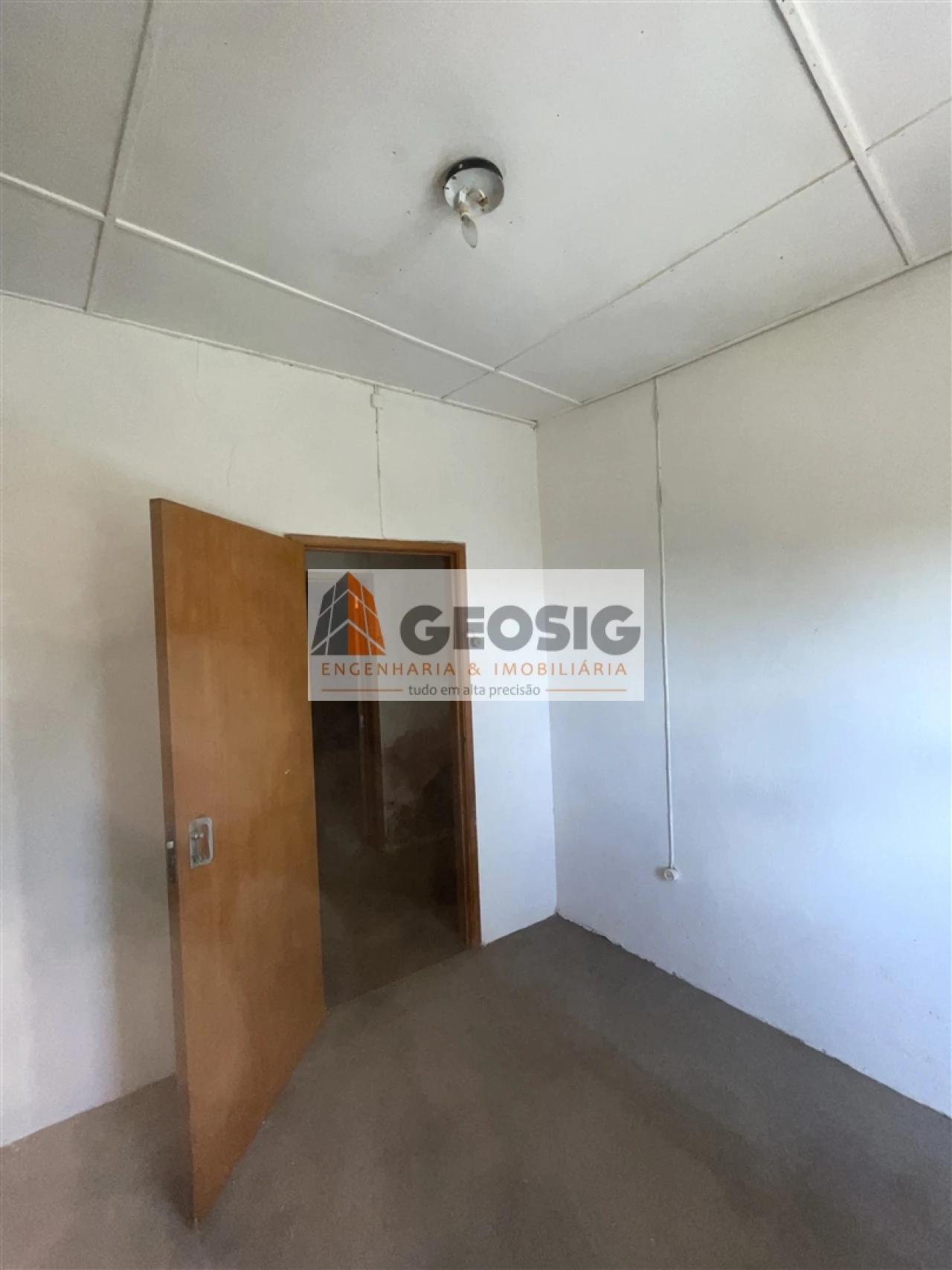 Moradia T3 para Venda em Santa Cruz Foto 24