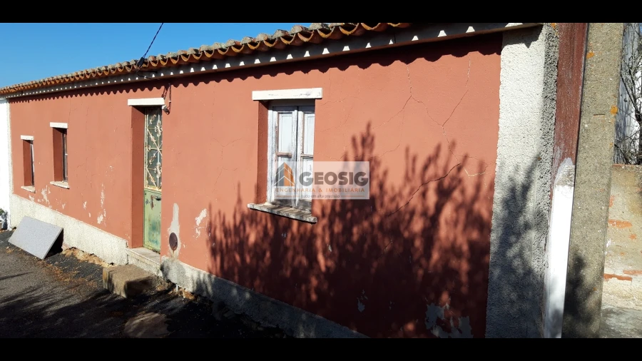 Moradia T3 para Venda em Santa Cruz