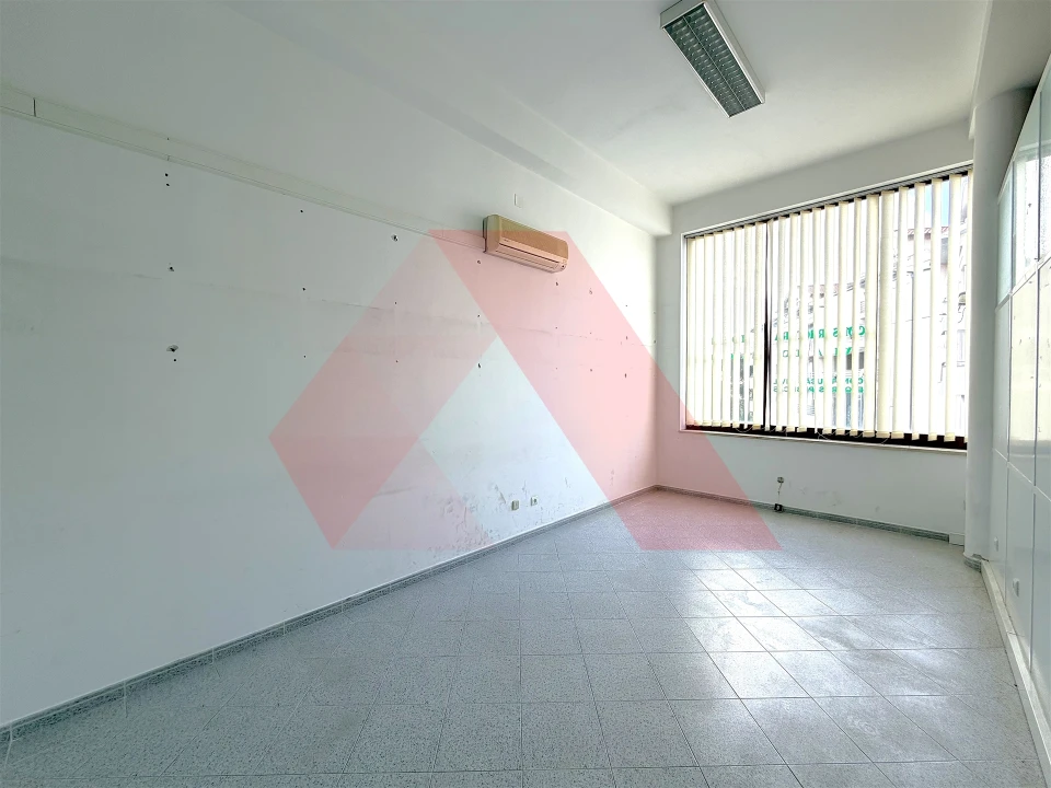 Loja para Venda em Tabua Foto 4